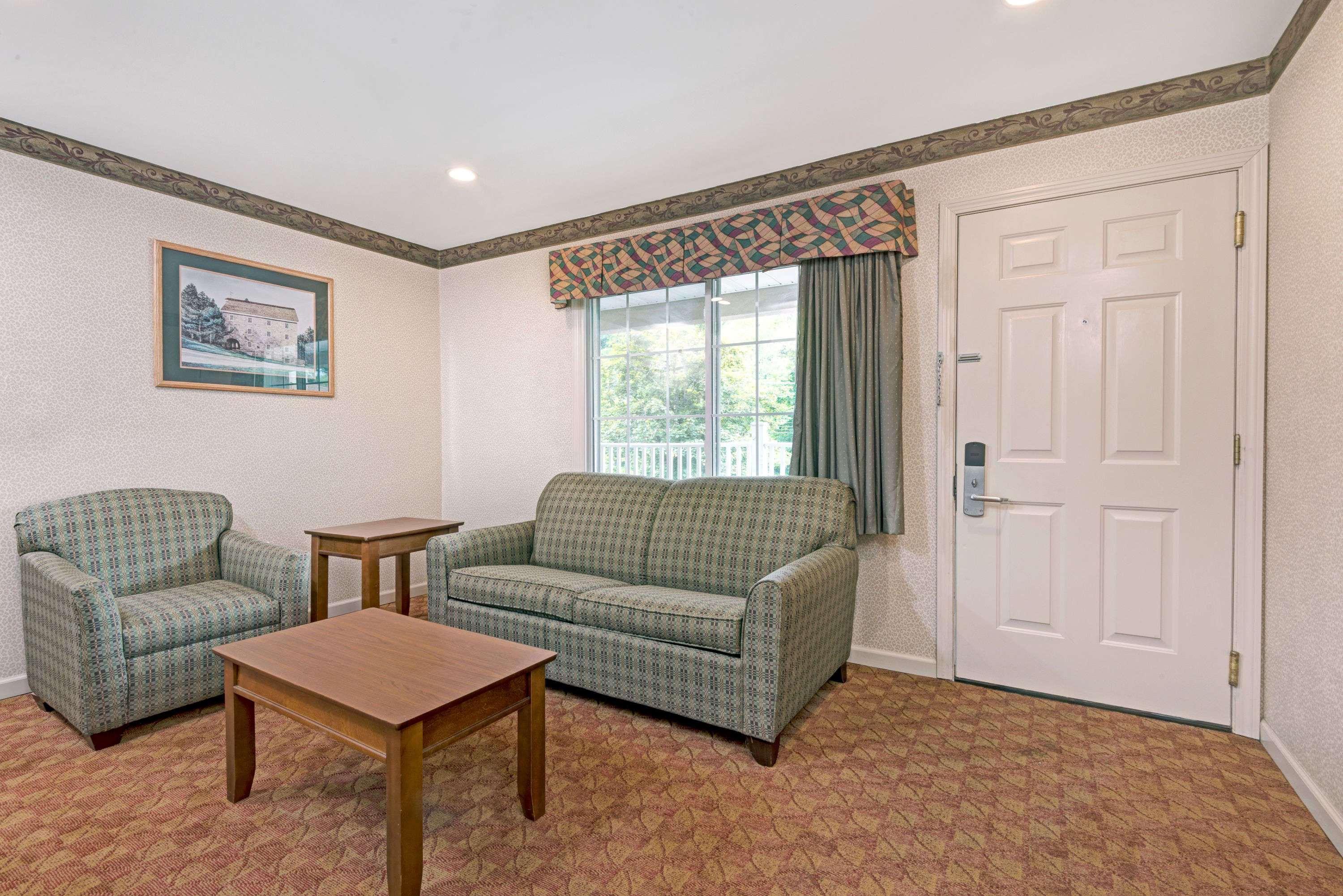 Days Inn By Wyndham Ridgefield Ngoại thất bức ảnh